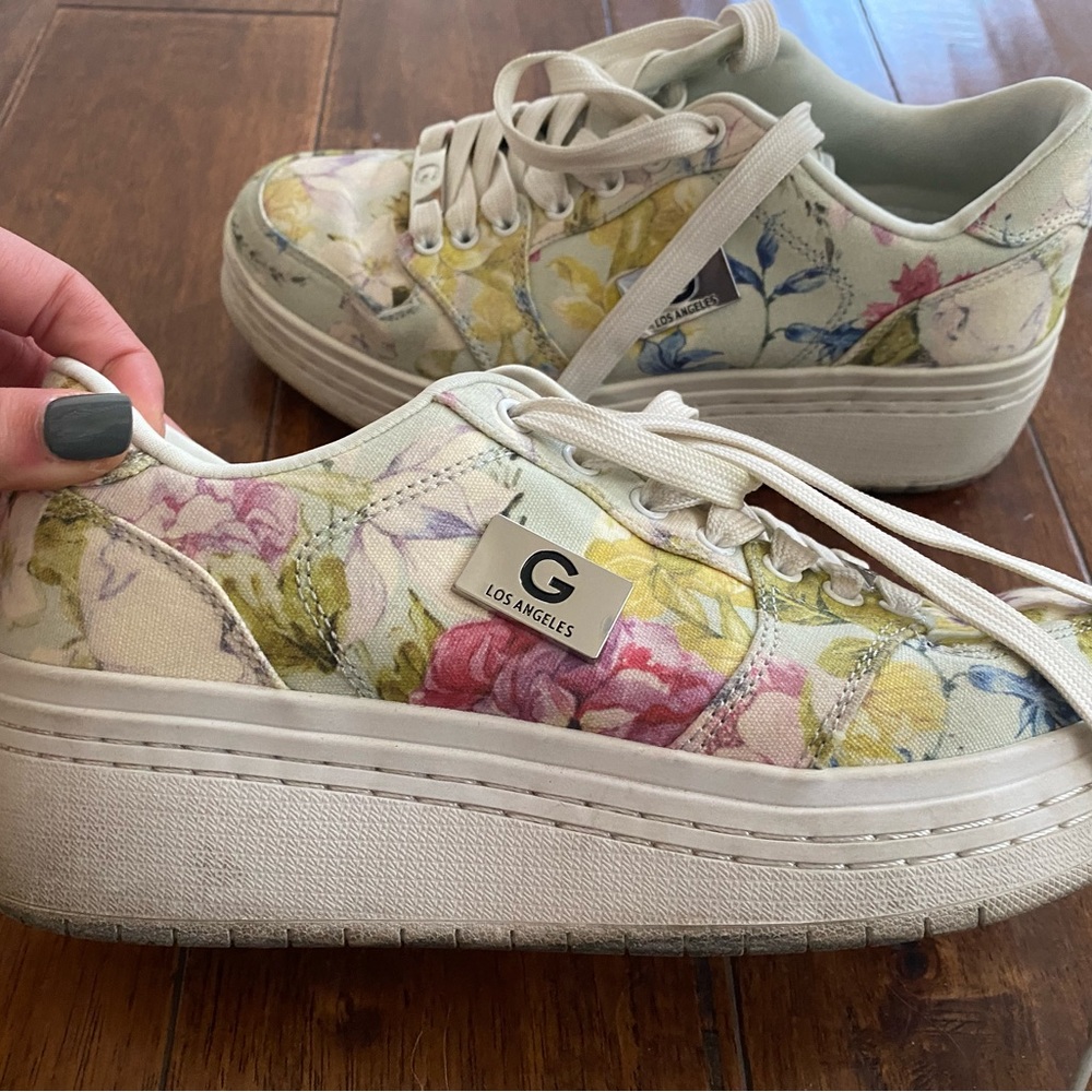 G by Guess Floral Cream Multi Platform Sneakers